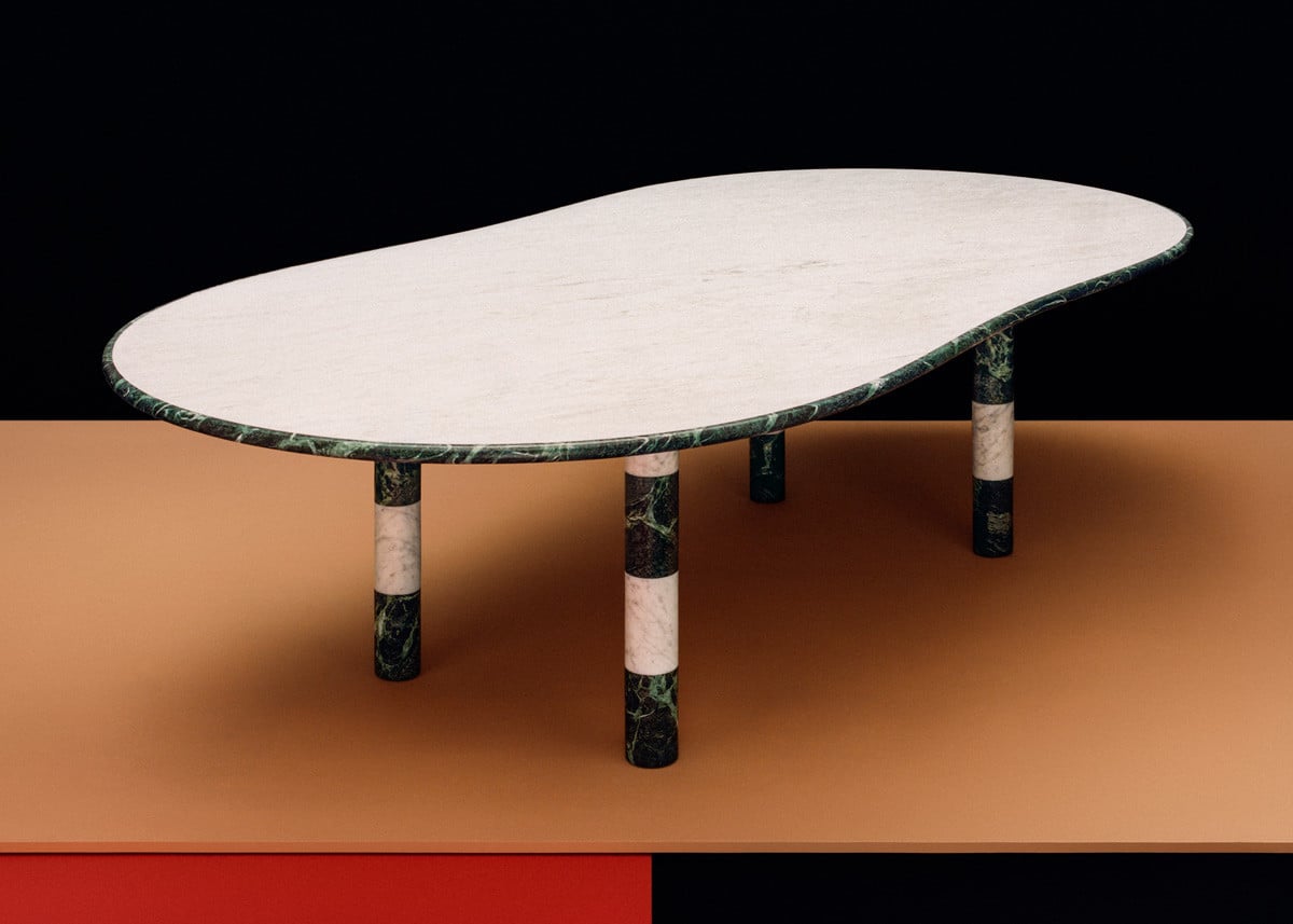 The catalogue Stadium d’Hermès table featuring an alternative leg design
