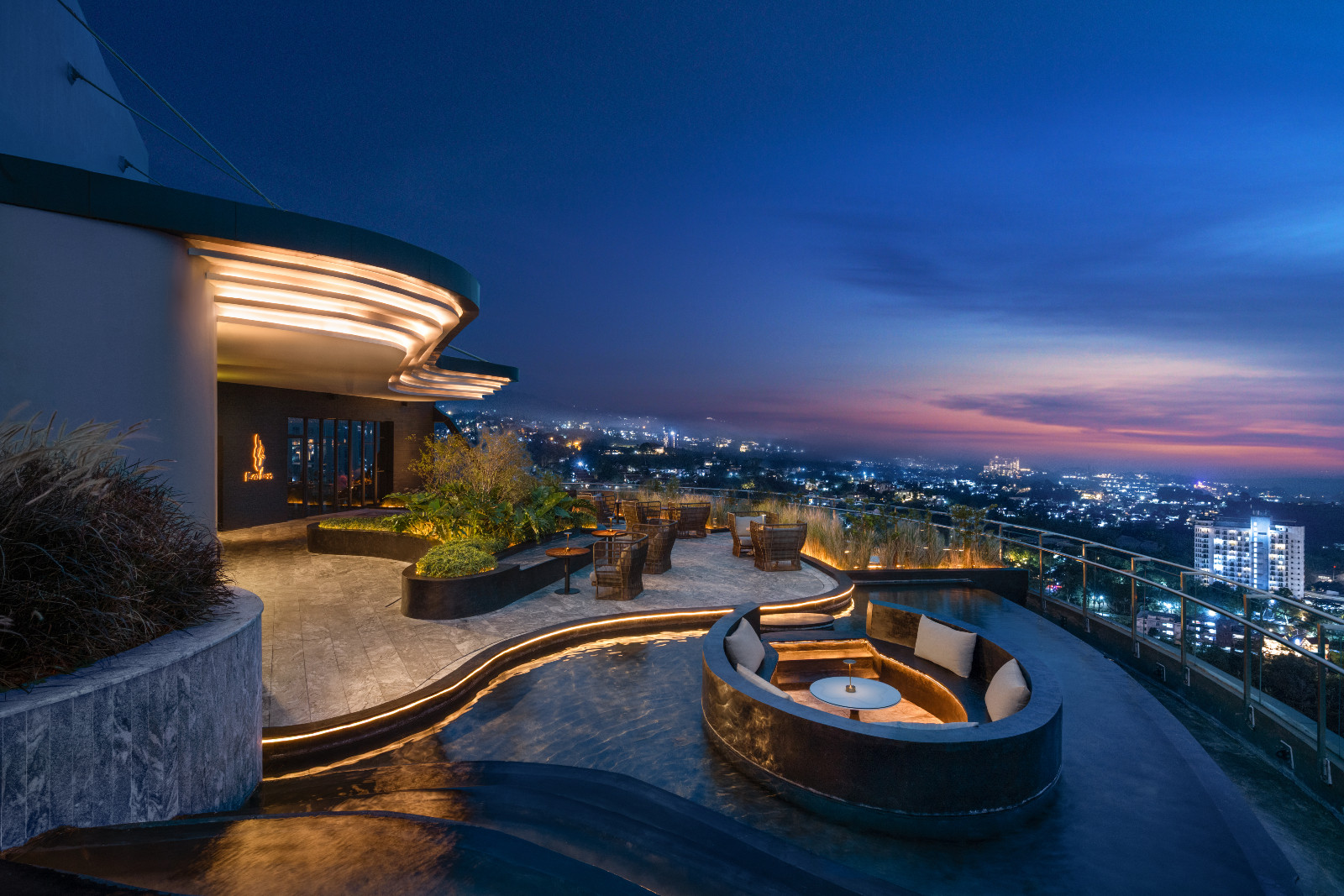 Karbon at Hotel Indigo Bandung Dago Pakar