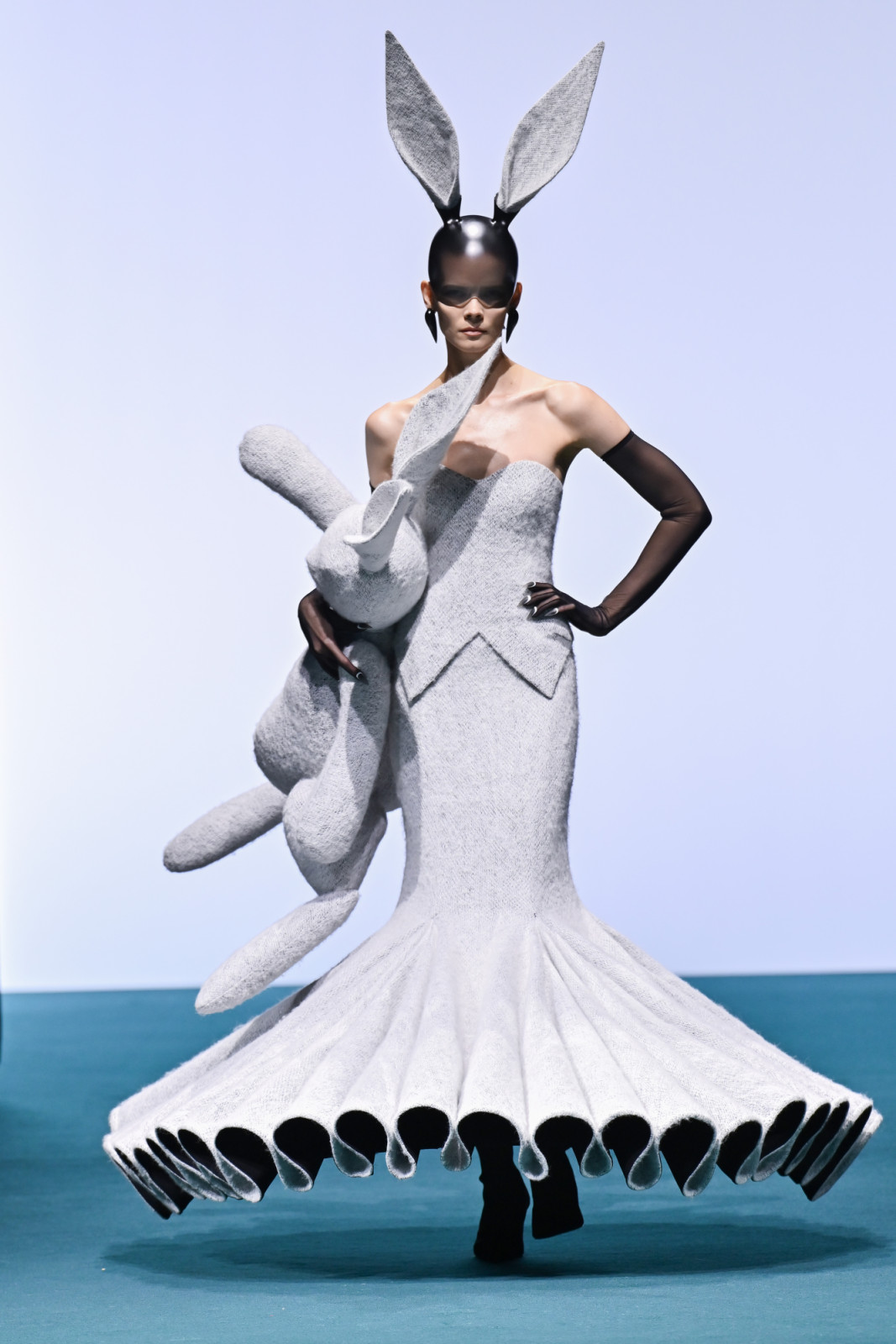 PARIS, FRANCE - JULY 08: (EDITORIAL USE ONLY - For Non-Editorial use please seek approval from Fashion House) A model walks the runway during the Robert Wun Haute Couture Fall/Winter 2026/2027 show as part of Paris Fashion Week on July 08, 2026 in Paris, France. (Photo by Dominique Charriau/WireImage)