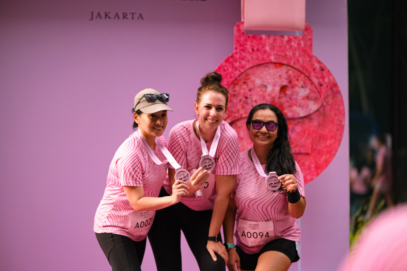 The Langham Pink Run 2026 membuktikan bahwa langkah kecil yang dilakukan bersama mampu menciptakan dampak sosial yang lebih besar.