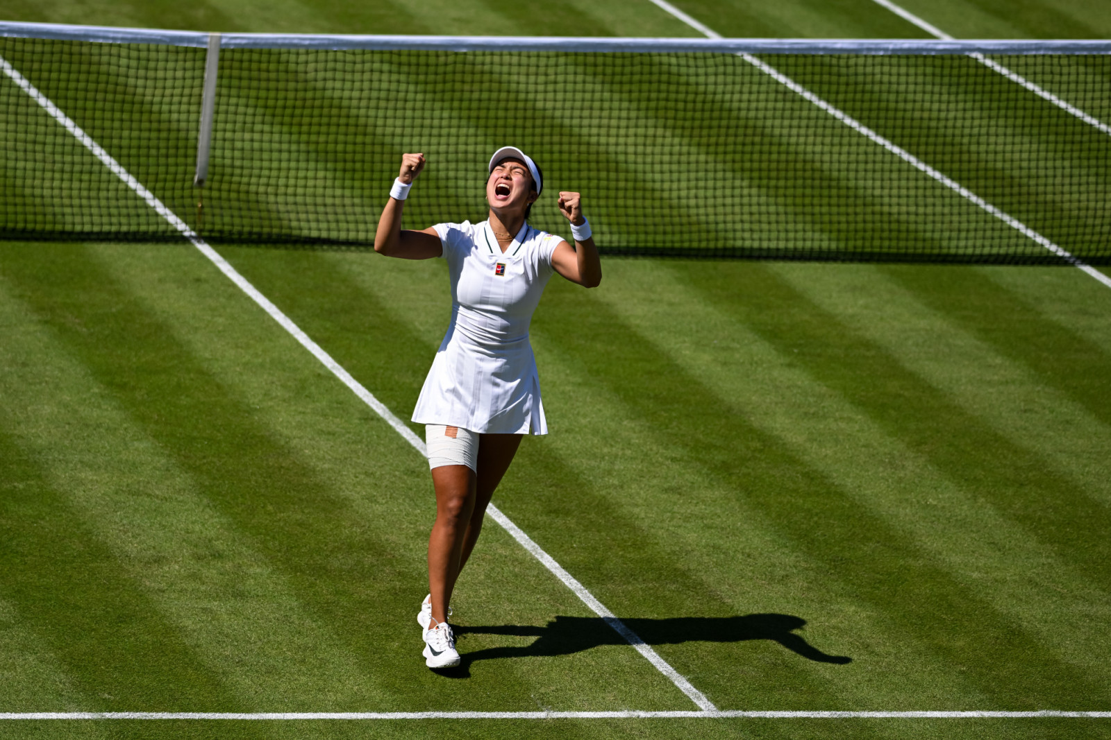 Alex Eala (Photo: Daniel Kopatsch/Getty Images)