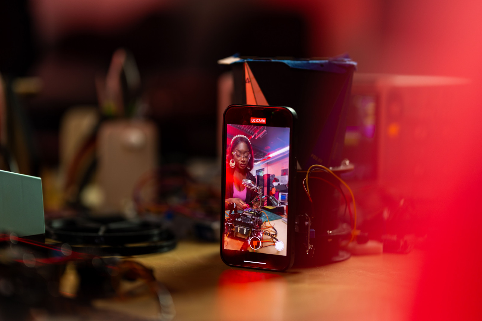 Digital creators nowadays vlog about everything under the sun (Photo: ThisIsEngineering b/Pexels)