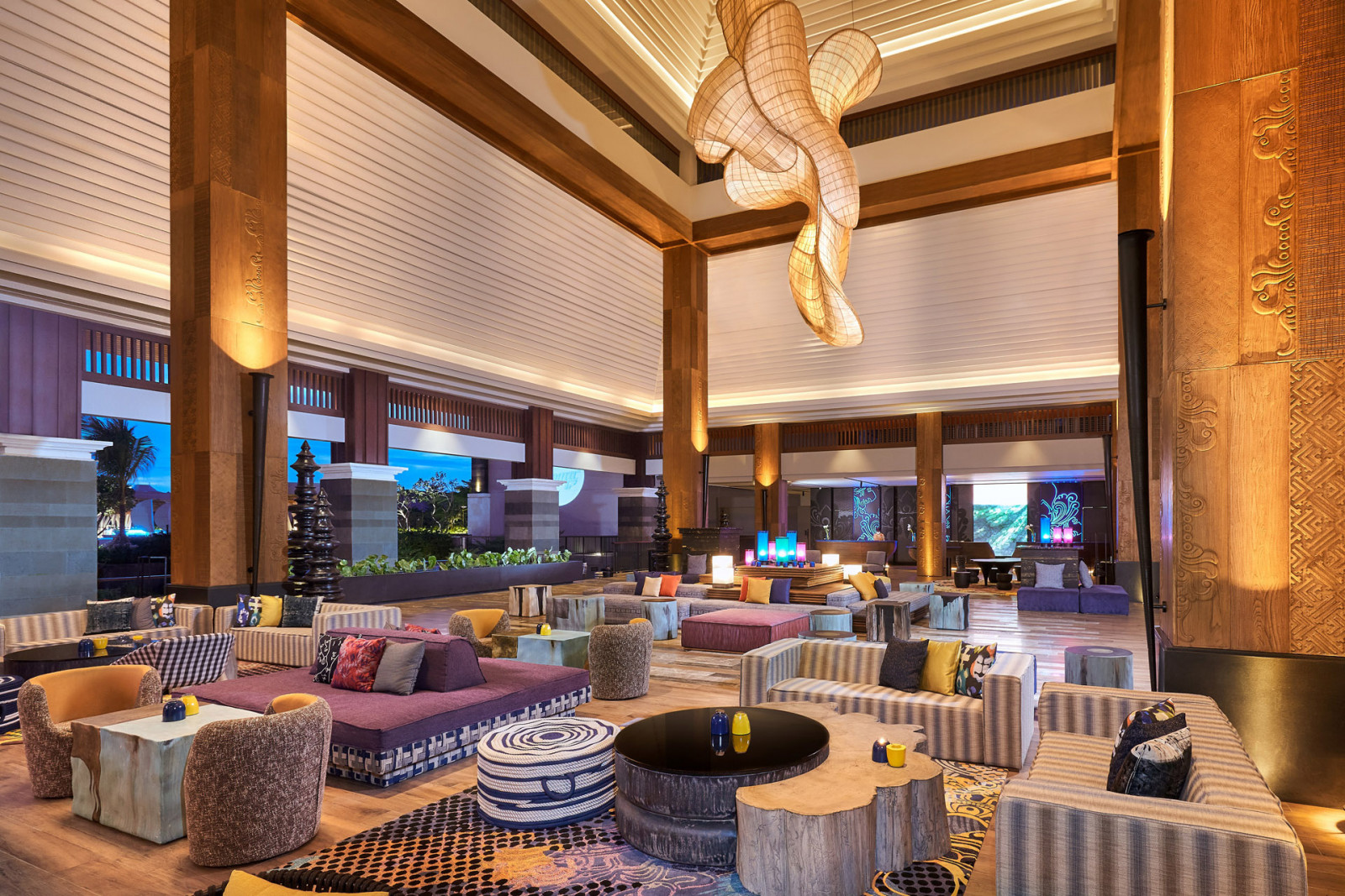 The lobby area of Renaissance Bali Nusa Dua Resort