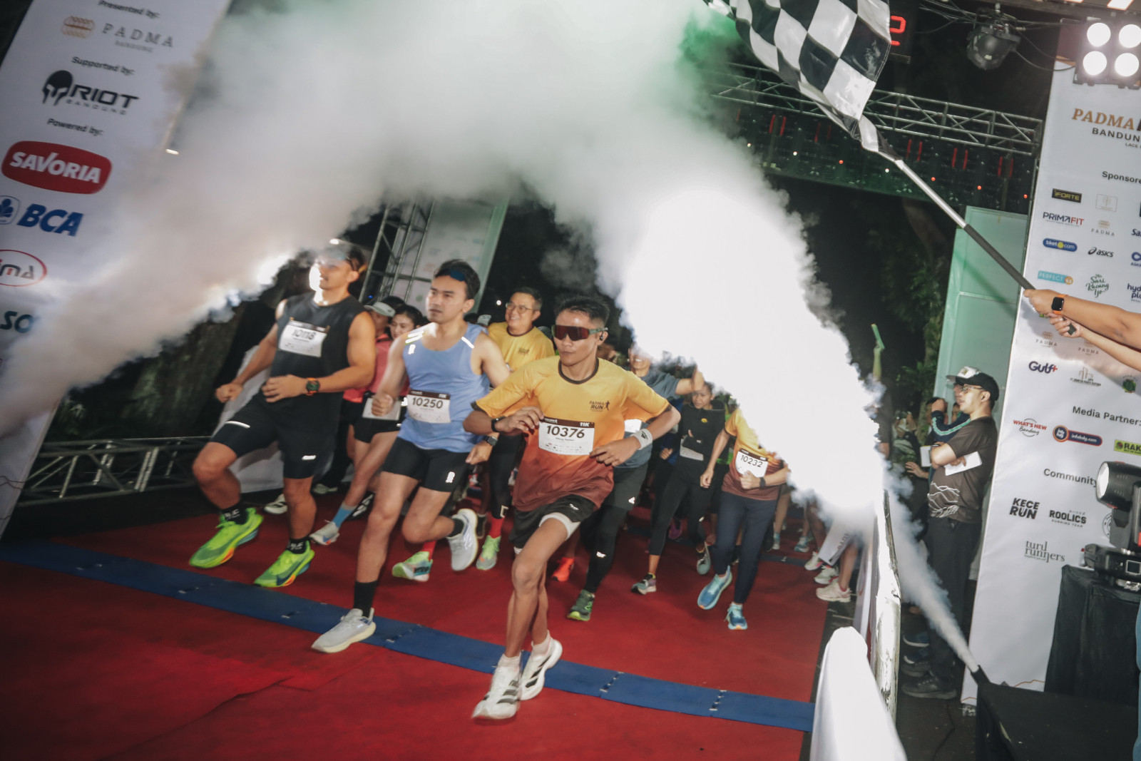 Participants giving it their all at Padma Run 2025