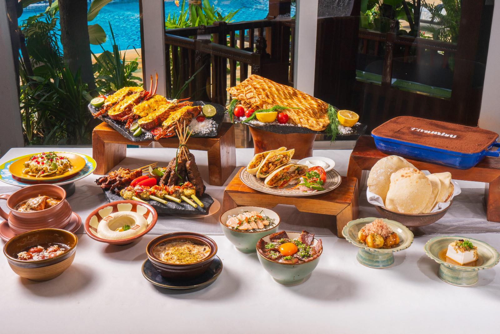 Le Brunch at Le Méridien Jakarta is available for a limited time this every weekend