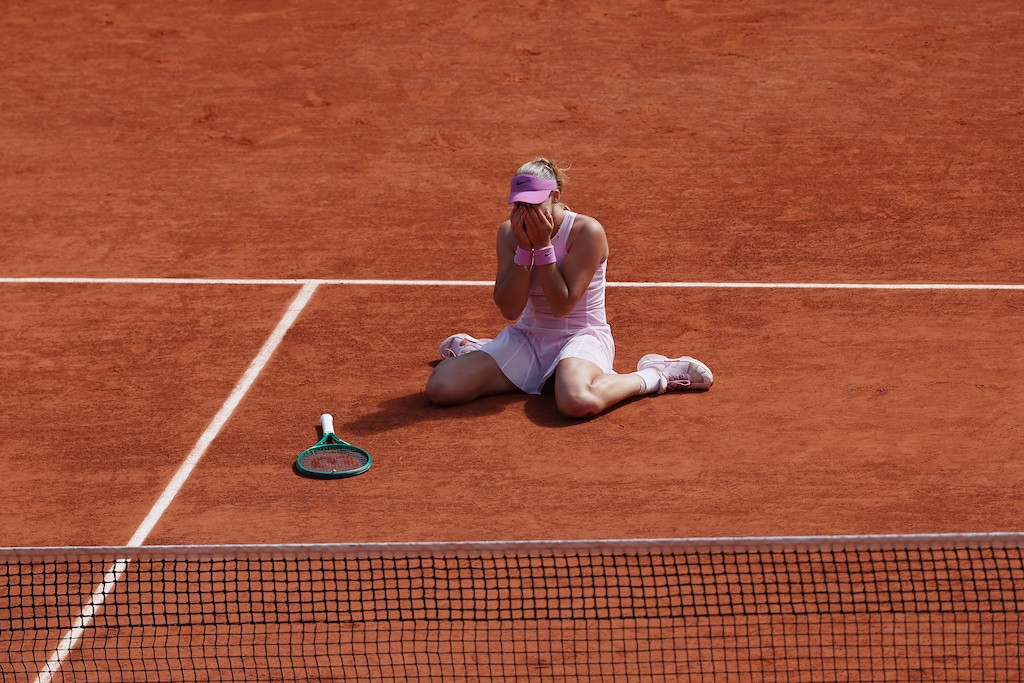 Rolex testimonee Mirra Andreeva claims her maiden Grand Slam title at Roland‑Garros 2026 (Photo: courtesy of Rolex/Antoine Couvercelle)