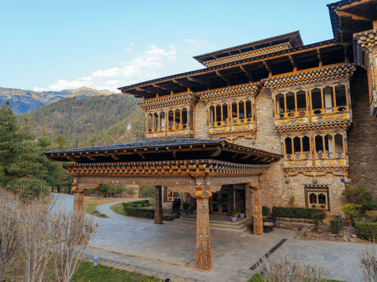 Zhiwaling Heritage’s hand-carved main building rises above a collonaded porte-cochère, its timber cornices and window frames finished entirely by hand