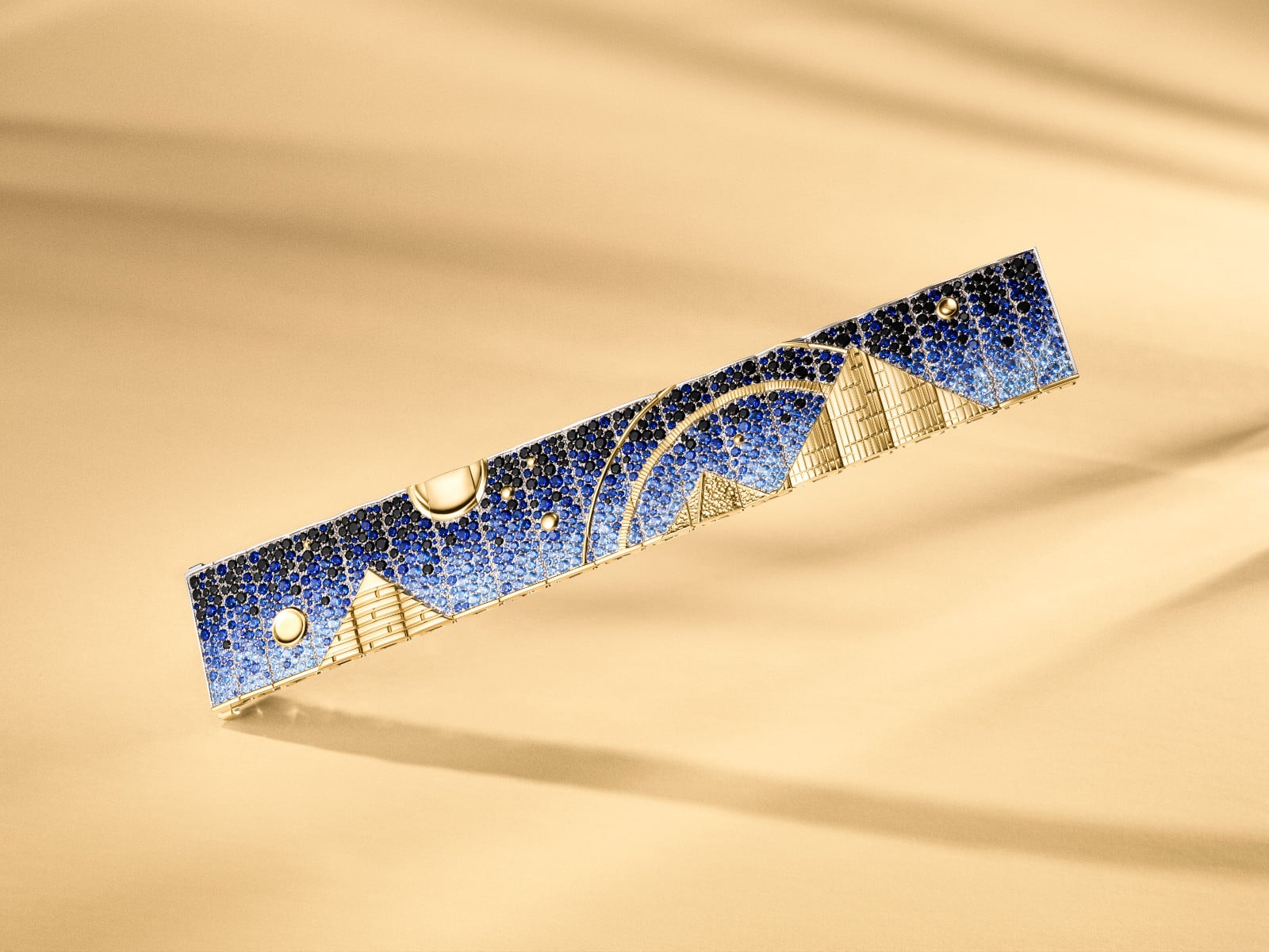 Paysage merveilleux bracelet (Photo: courtesy of Van Cleef & Arpels)