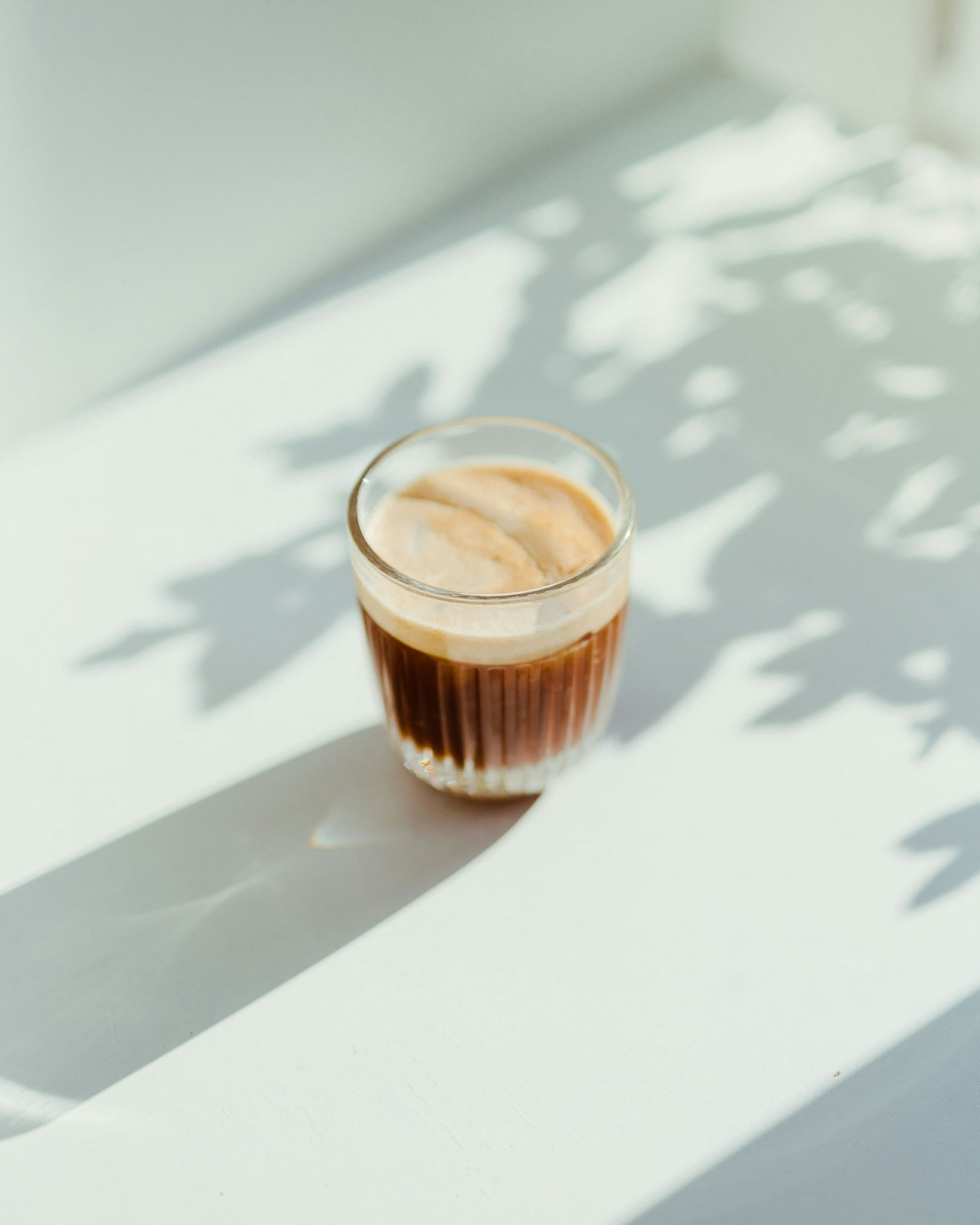 Where to drink coffee (or matcha) in Poblacion? These are the best cafés in the area | Photo: Jarek Ceborski/Unsplash