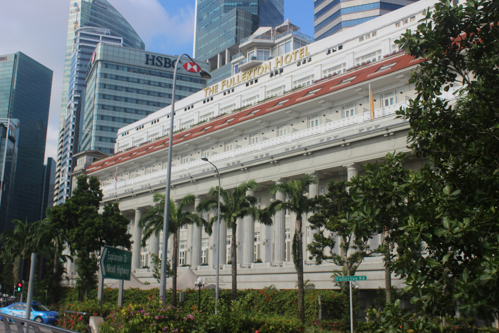 The Fullerton Hotel’s Doric colonnade was originally built to front Singapore’s General Post Office in 1928 (Photo: Unsplash/Edwin Petrus)