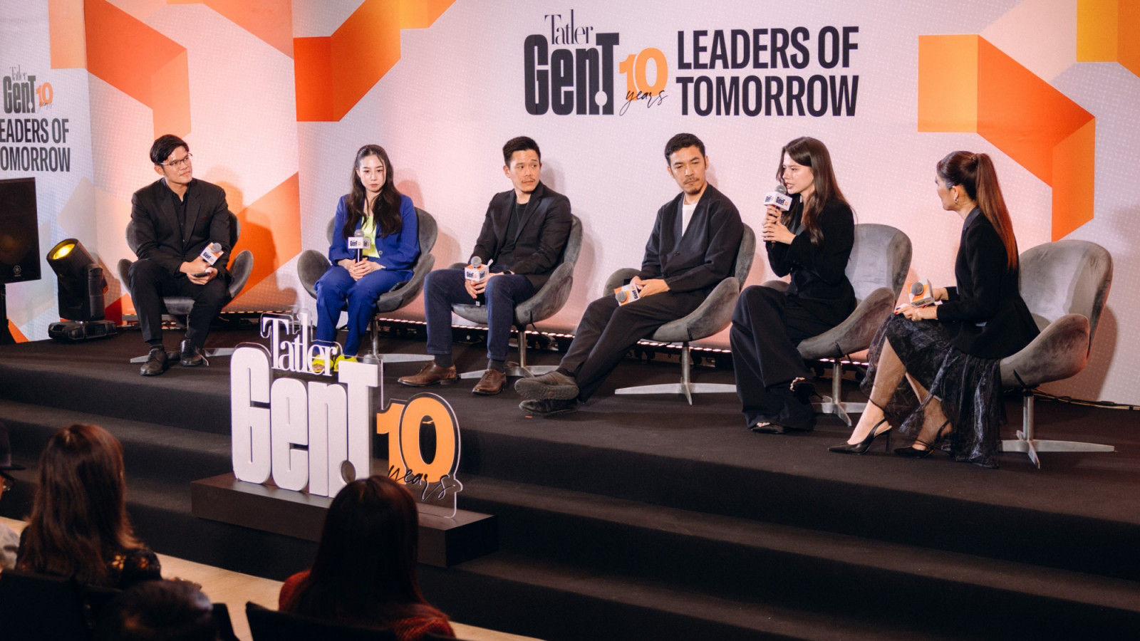 การแบ่งปันประสบการณ์ในหัวข้อ ‘The Next Decade of Co-Creation’ ของเหล่า Gen.T 2026 ที่ชวนมาตอบคำถามเกี่ยวกับการสร้างคุณค่าใหม่ การเป็นส่วนหนึ่งของพลังที่จะสร้างสิ่งที่ยิ่งใหญ่ไปด้วยกัน และคุณสมบัติที่ผู้นำในทศวรรษหน้าควรมี (ภาพ: Tatler Thailand)