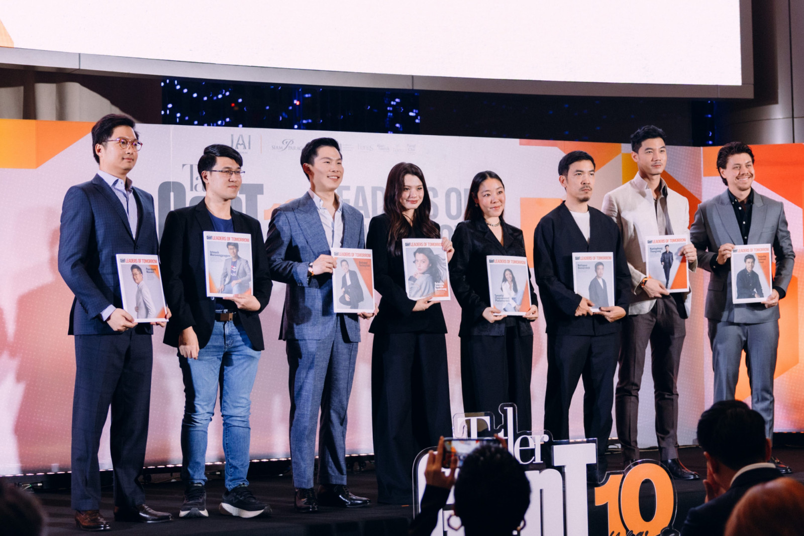 ส่วนหนึ่งของ Tatler Gen.T Leaders of Today และ Tatler Gen.T Leaders of Tomorrow 2026 ในการเฉลิมฉลองวาระครบรอบ 10 ปี Gen.T (ภาพ: Tatler Thailand)
