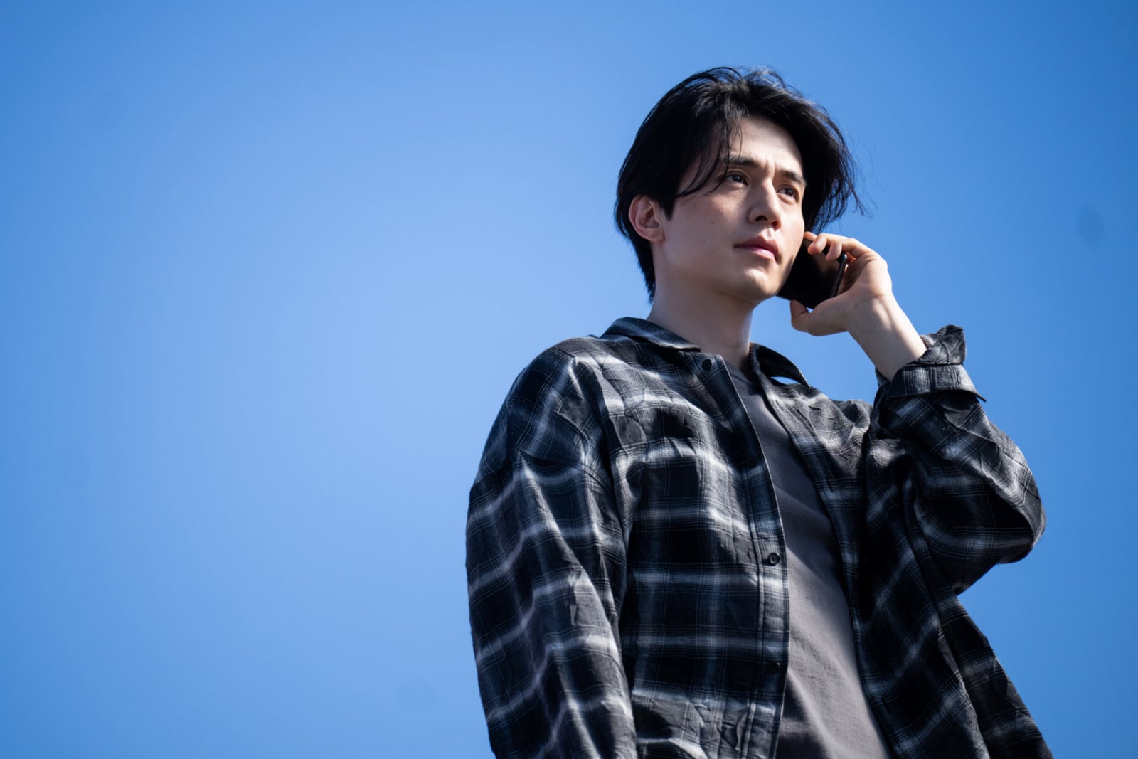 Lee Dong-wook is among the veteran K-drama actors who are aging like fine wine (Photo: Disney+)