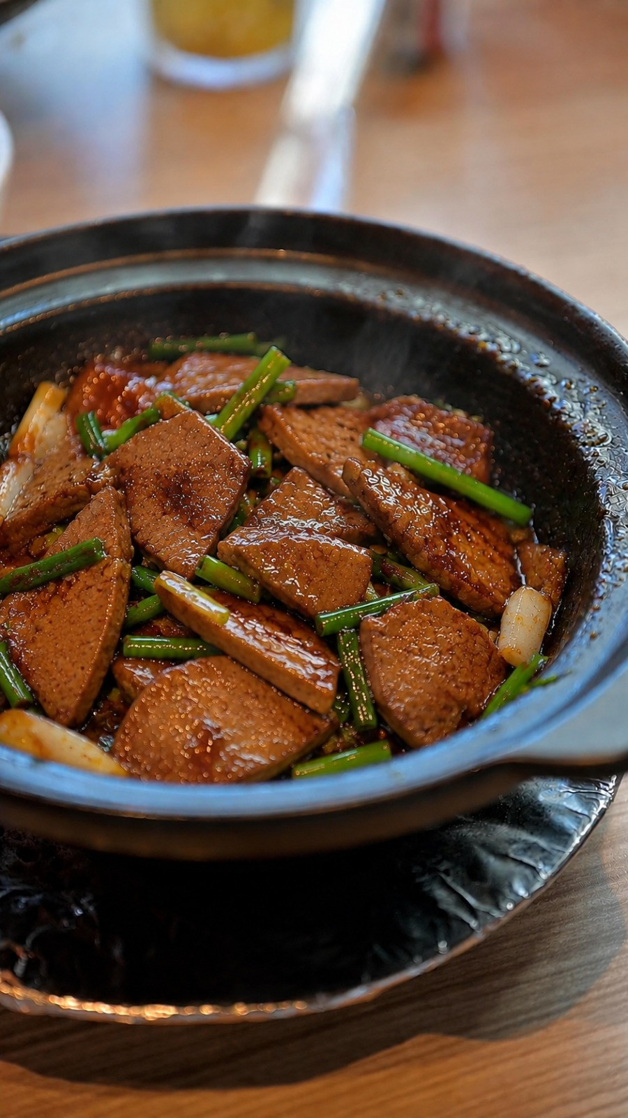 Keng Eng Kee’s claypot pig liver dish