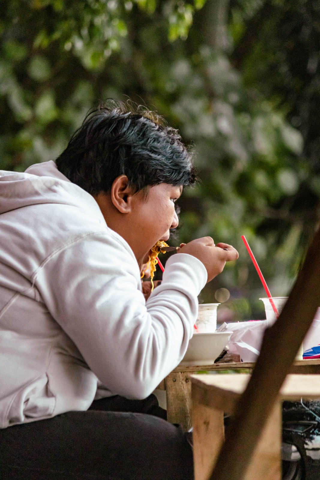 More than one in two Malaysians aged 18 and above are overweight or living with obesity (Photo: Pexels)