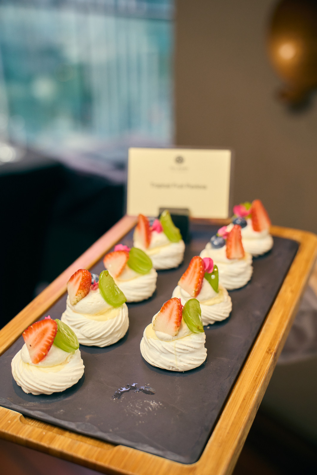 Tropical fruit pavlova