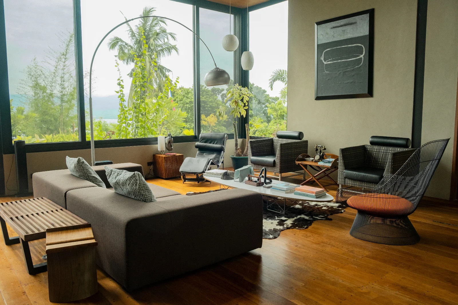 Tanua Batangas Private Retreat by Martin and Melissa Rosario, a nominee for the Best Innovative Design category of the Tatler Homes Design Awards Philippines (Photo: Zo Torres)