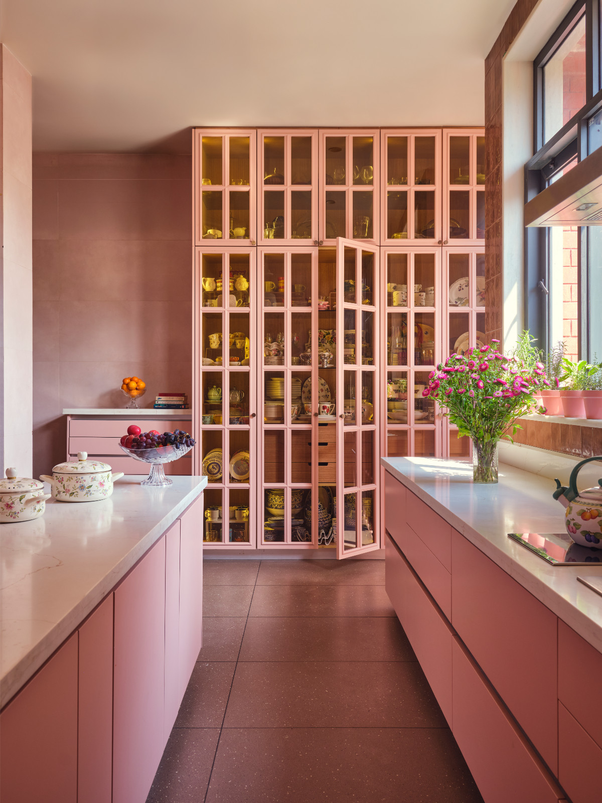 The kitchen of a Meerut, India home designed by Sian Architects