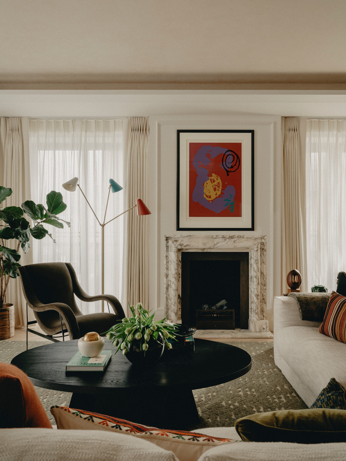 The living room of an art-filled Belgravia, London home designed by Studio Vero