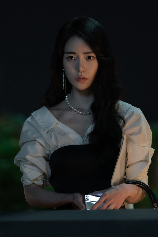 Lim Ji-yeon as the cold-blooded school bully Park Yeon-jin in Netflix revenge K-drama The Glory