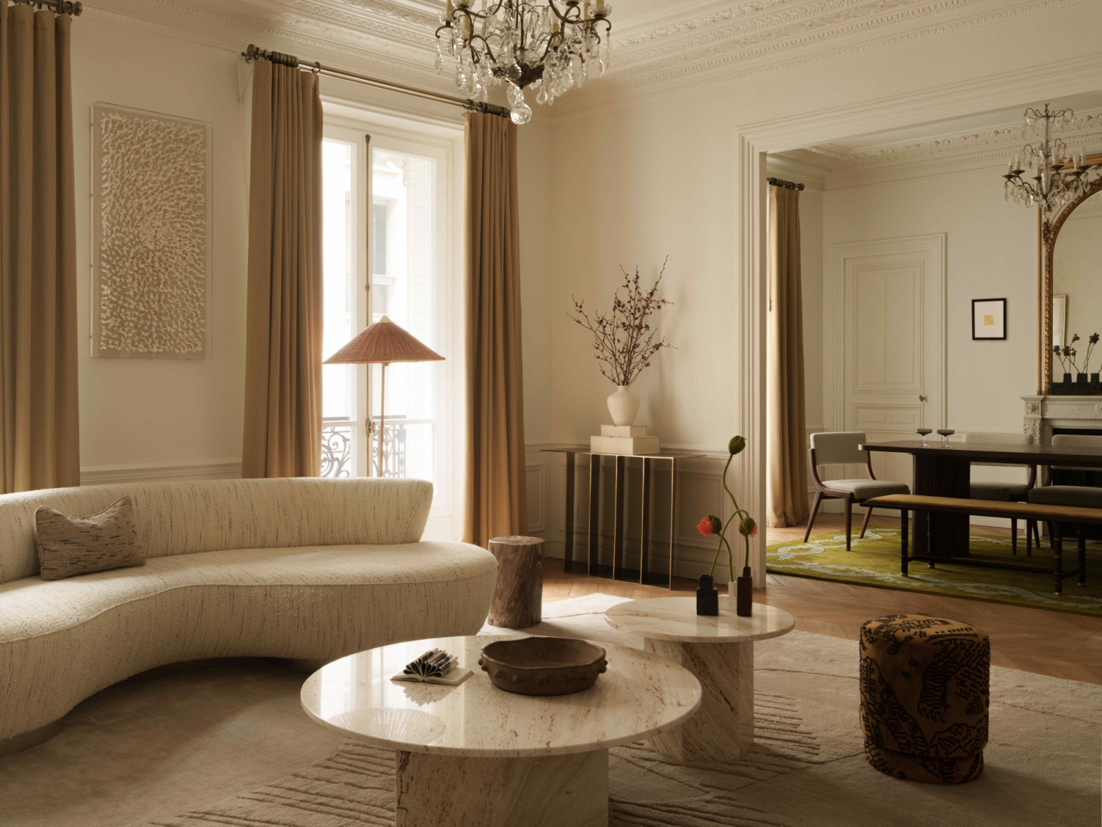 Ornate lighting, comfortable furniture and objets d’art create a refined yet relaxed setting