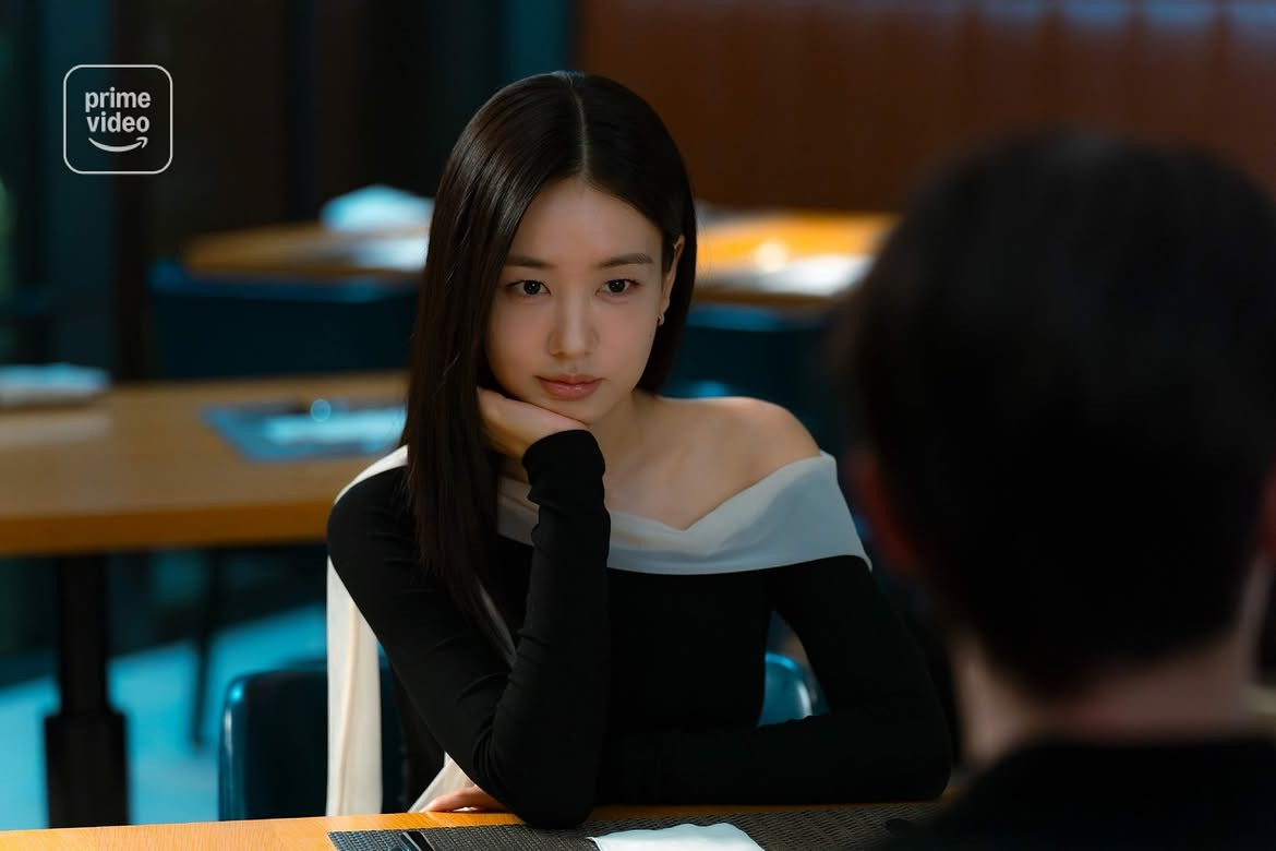 In ‘A Love Other Than Yours’, Ahn Eun-jin stars as Lee Mi-do alongside Seo Kang-joon as Namgung Ho, a couple facing emotional crossroads after a decade together