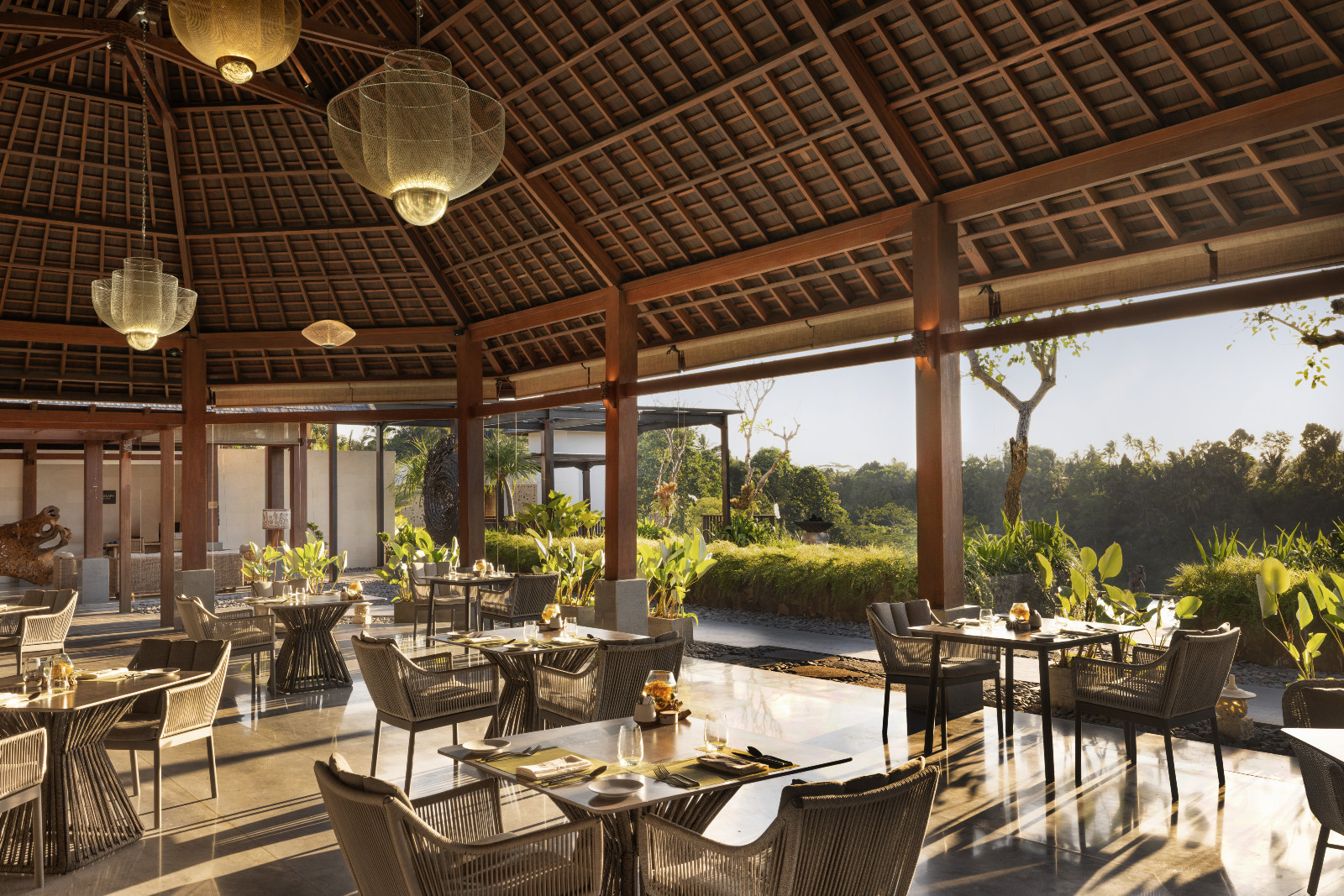 Tangelo Restaurant offers semi-fine dining and afternoon tea against the backdrop of Sebatu’s lush jungle foliage. (Photo: Cicada Resort Bali Ubud)