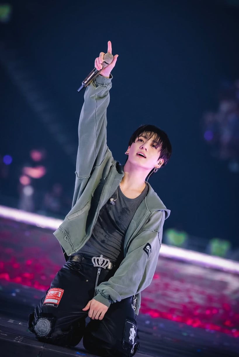 These Jungkook live performances establish the ‘golden maknae’ of BTS as a headliner in his own right (Photo: @bts.bighitofficial/Instagram)