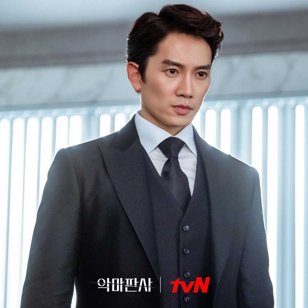 Kang Yo-han (Ji Sung) in The Devil Judge (Photo: tvN)