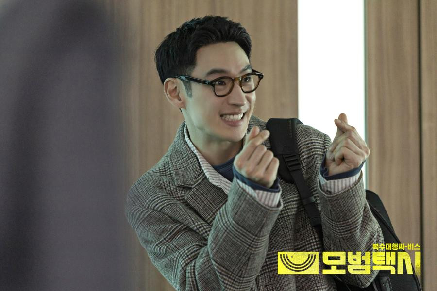 Kim Do-gi (Lee Je-hoon) in Taxi Driver (Photo: IMDB)