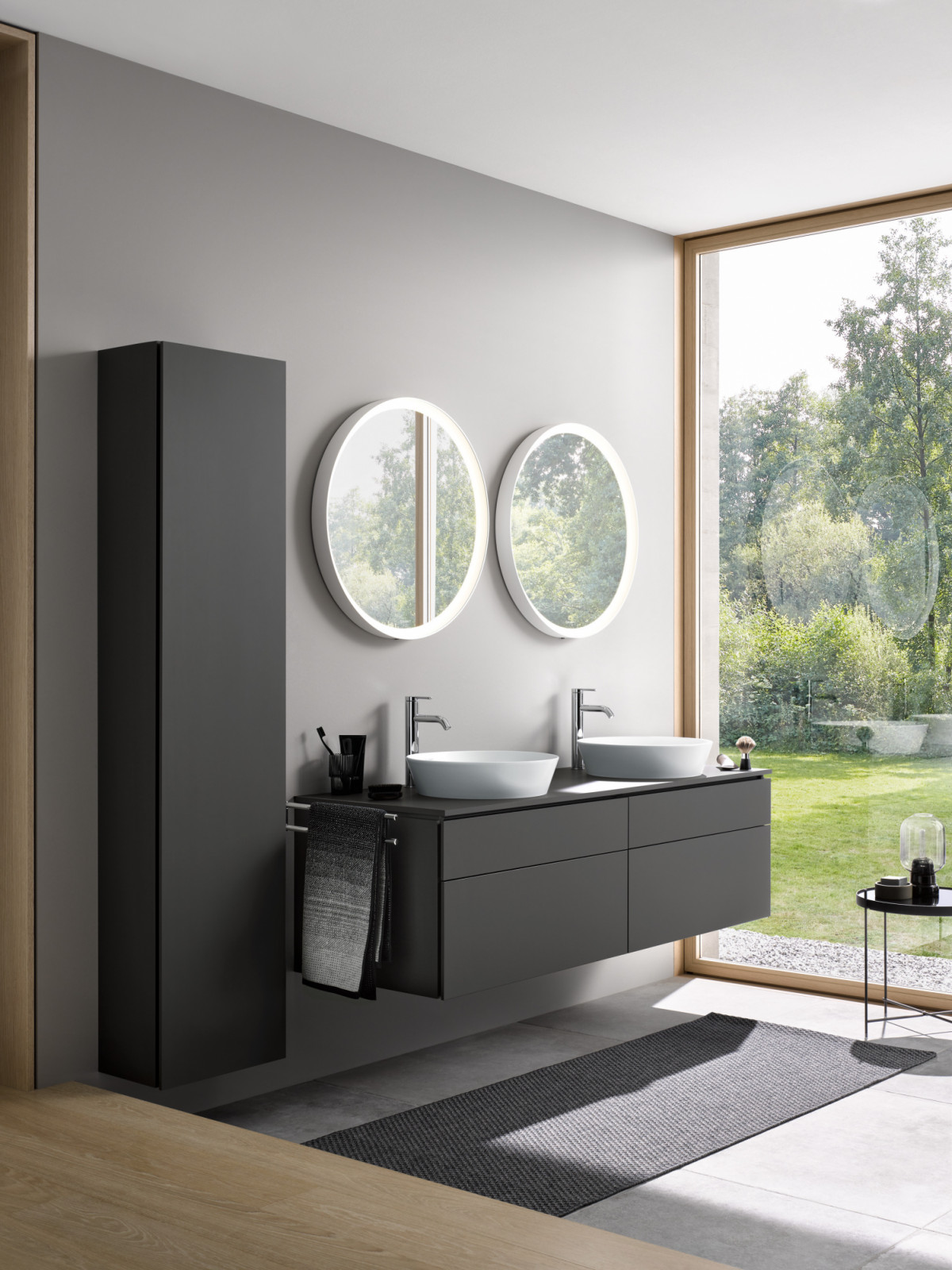 Opposites attract with Werner's L-Cube