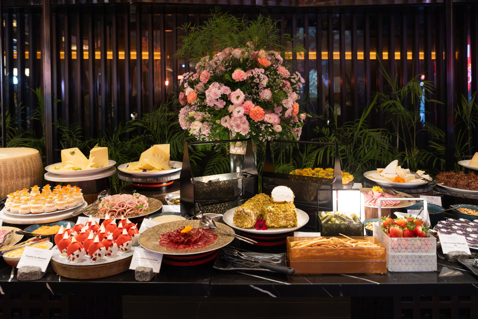 Sumptuous dishes were laid out for the guests at the Tatler Homes Design Awards, hosted at the Yawaragi restaurant of Hotel Okura