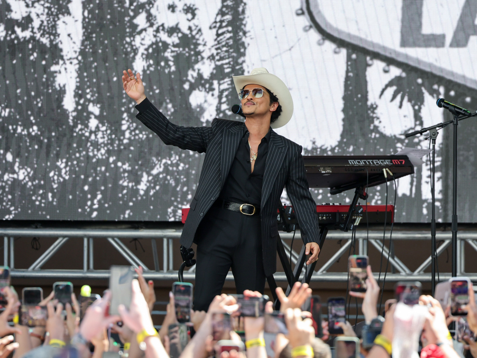 A city-wide parade was held to honour Mars’ Vegas legacy, celebrating the renaming of Park Avenue outside Dolby Live at Park MGM to Bruno Mars Drive. (Photo: Getty Images)