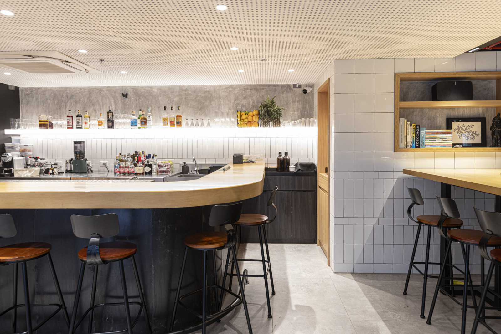The interiors of Taquería Franco by Polygon