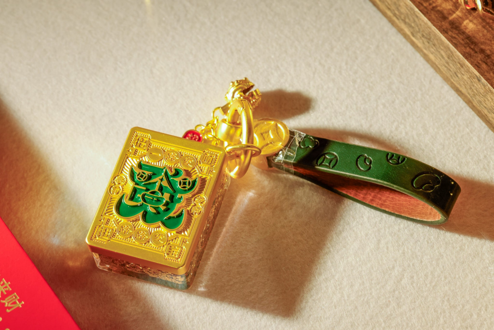 (Photo: courtesy of Jewellery & Gem World Hong Kong)