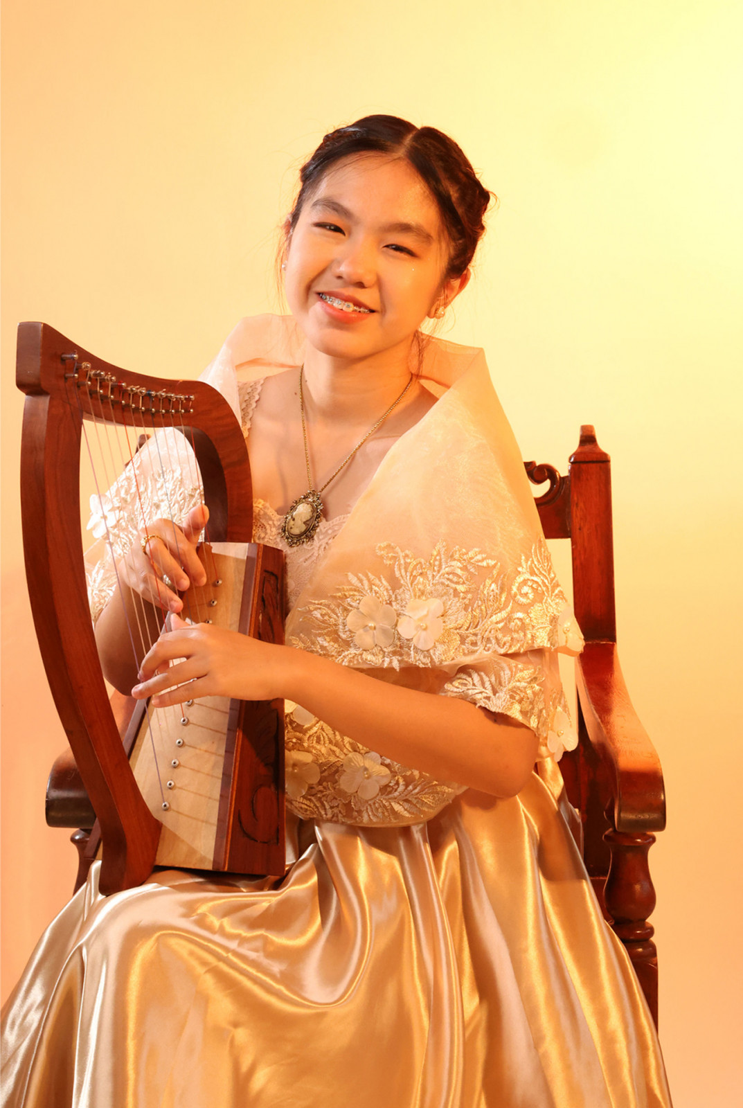 Vien Ignacio (harp) | Tatler Philippines