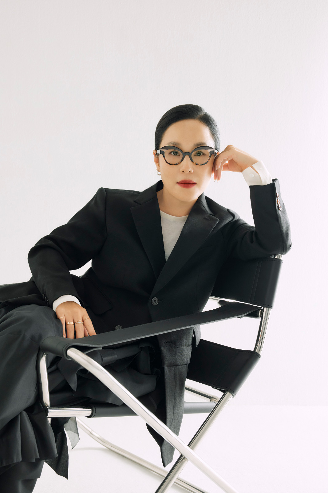 South Korean makeup artist and beauty entrepreneur Jung Saem Mool says skin condition can shift noticeably with sleep, stress and environment—and that good makeup begins with adjusting to what the skin needs that day (Photo: Jung Saem Mool)