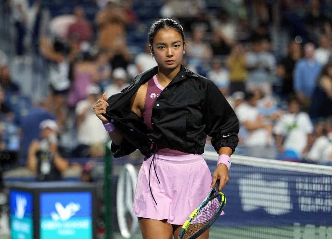Professional tennis player Alex Eala on the court.