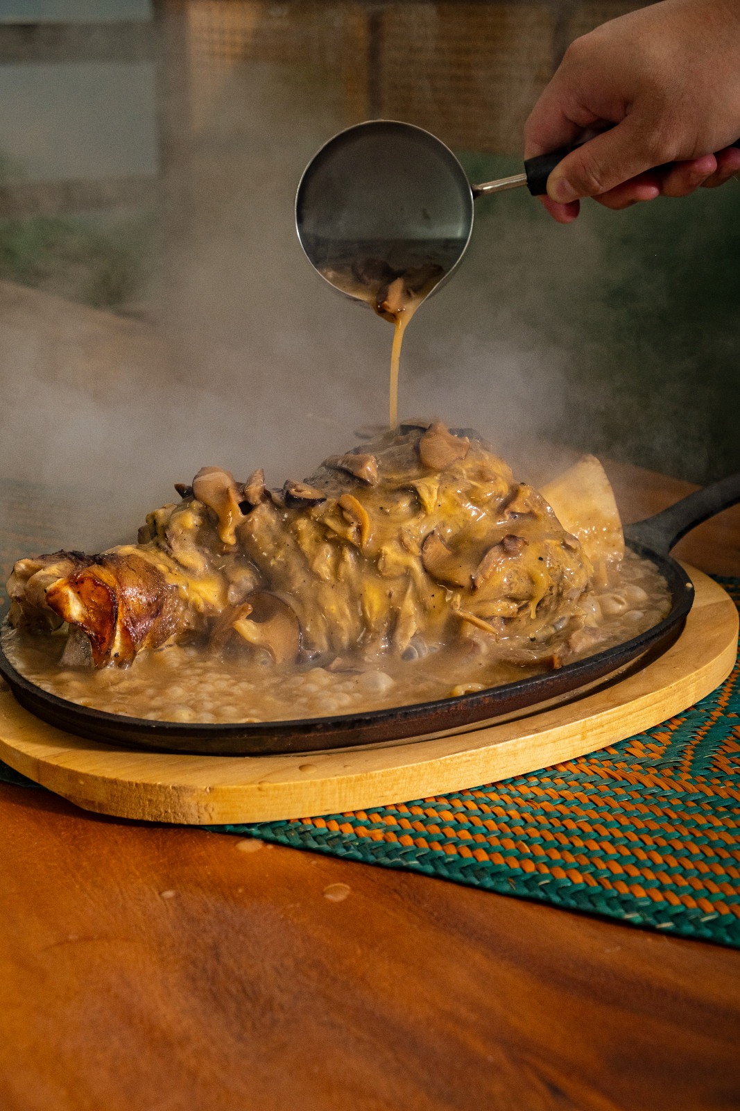 The showstopping sizzling dinosaur bulalo of Coquito Boracay