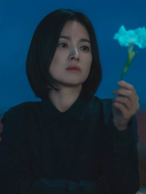Song Hye-kyo as Moon Dong-eun in Netflix dark revenge thriller series The Glory