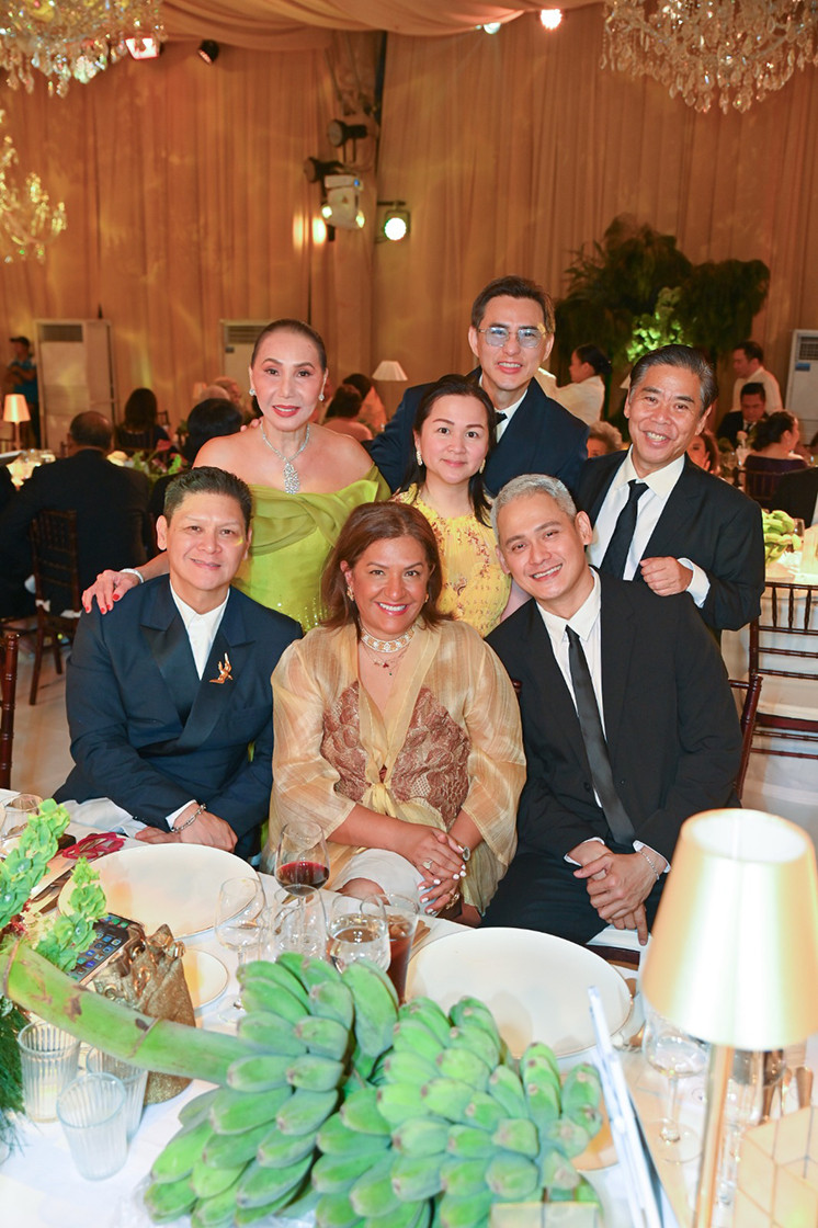 Vernon Huibonhoa and Christina Cruz’s wedding | Tatler Philippines