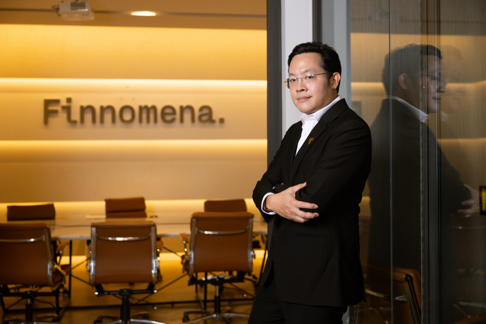 เจษฎา สุขทิศ ซีอีโอ Finnomena Group (ภาพ: Worapon Teerawatvijit / Tatler Thailand)