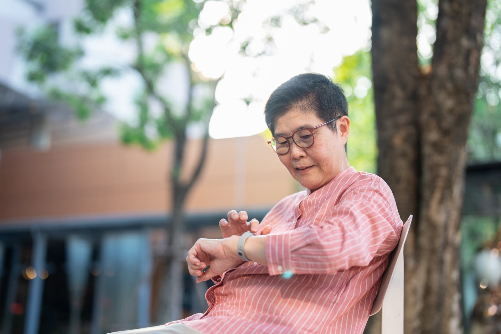 A new generation of wearables is designed to tell families when an ageing parent’s routine has changed—before anyone needs to pick up the phone (Photo: Getty Images)