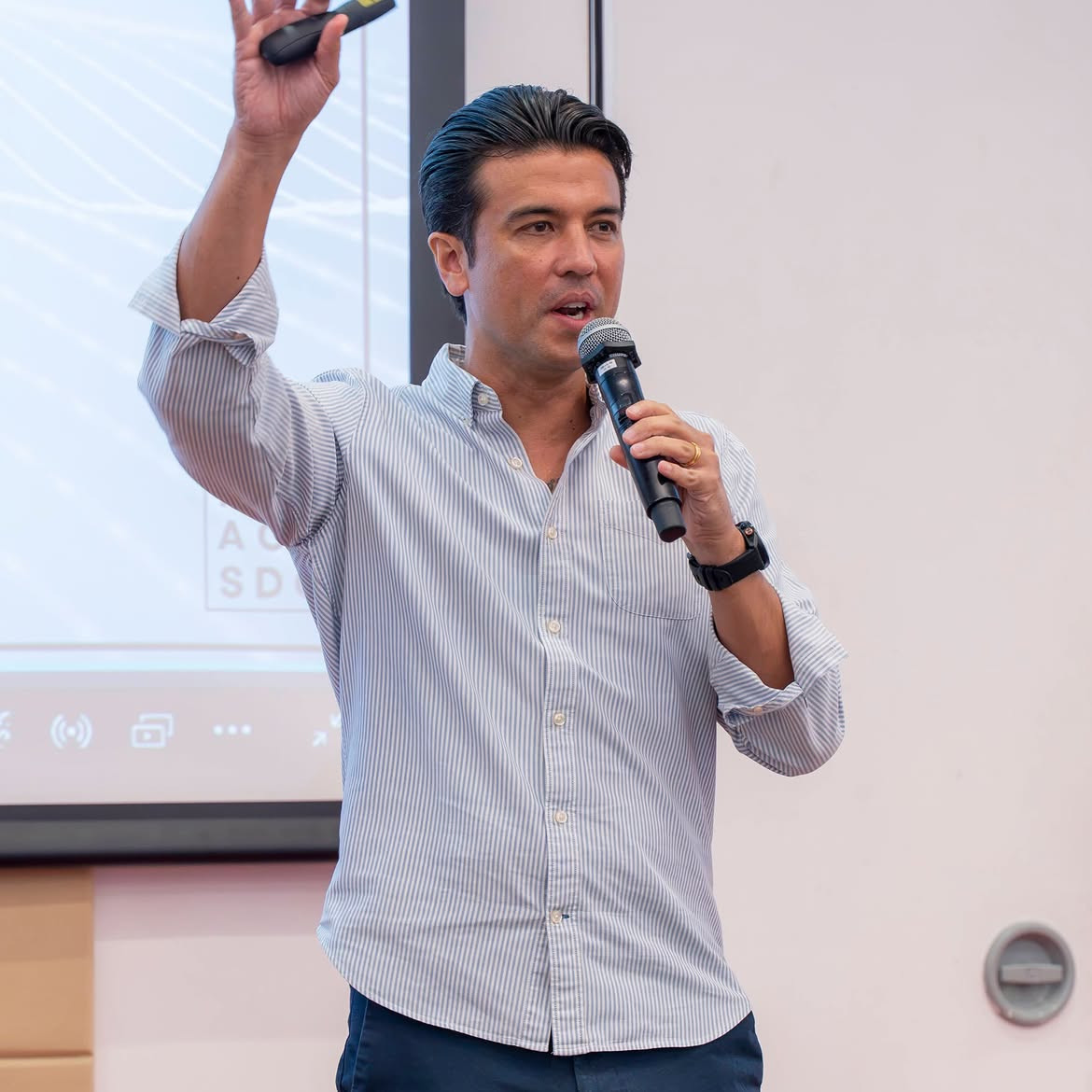 Executive coach Michael X Campion, who advises top CEOs across Asia on emotional intelligence and authentic leadership. (Photo: Instagram/@michaelxcampion)