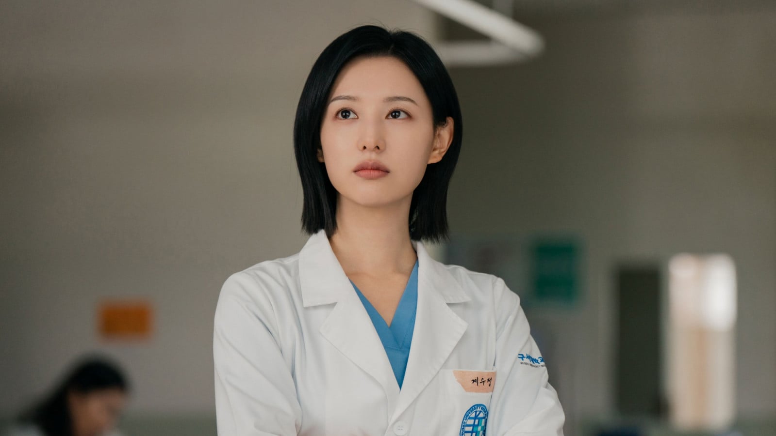 Kim Ji-won as genius surgeon Gye Su-jeong in the medical noir K-drama Doctor X: Mafia in White