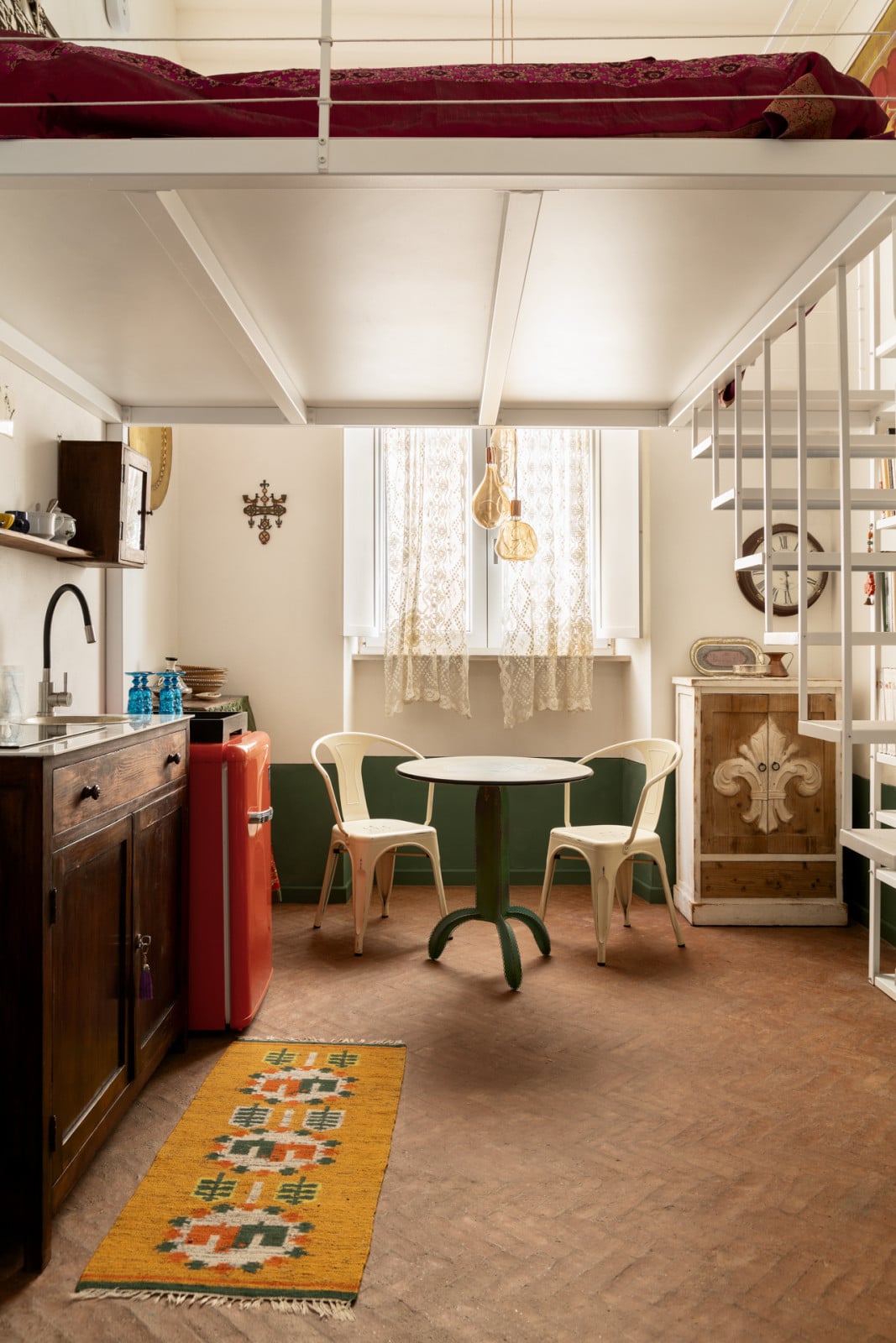 The cosy kitchenette underneath the mezzanine structure