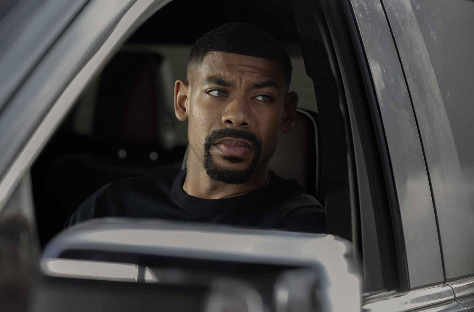 Whether you first caught him in a prestige drama or a pulse-pounding thriller, Aaron Pierre keeps delivering. Here is our essential watch list for anyone tracking his rise (Photo: IMDb)
