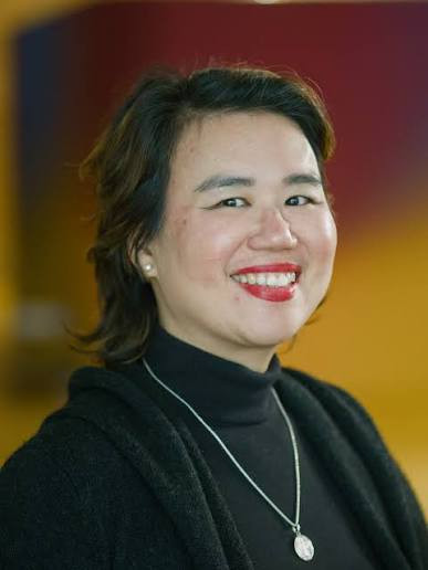 Filipino-Chinese writer Yvette Tan