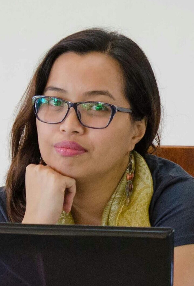 Filipino writer Eliza Victoria