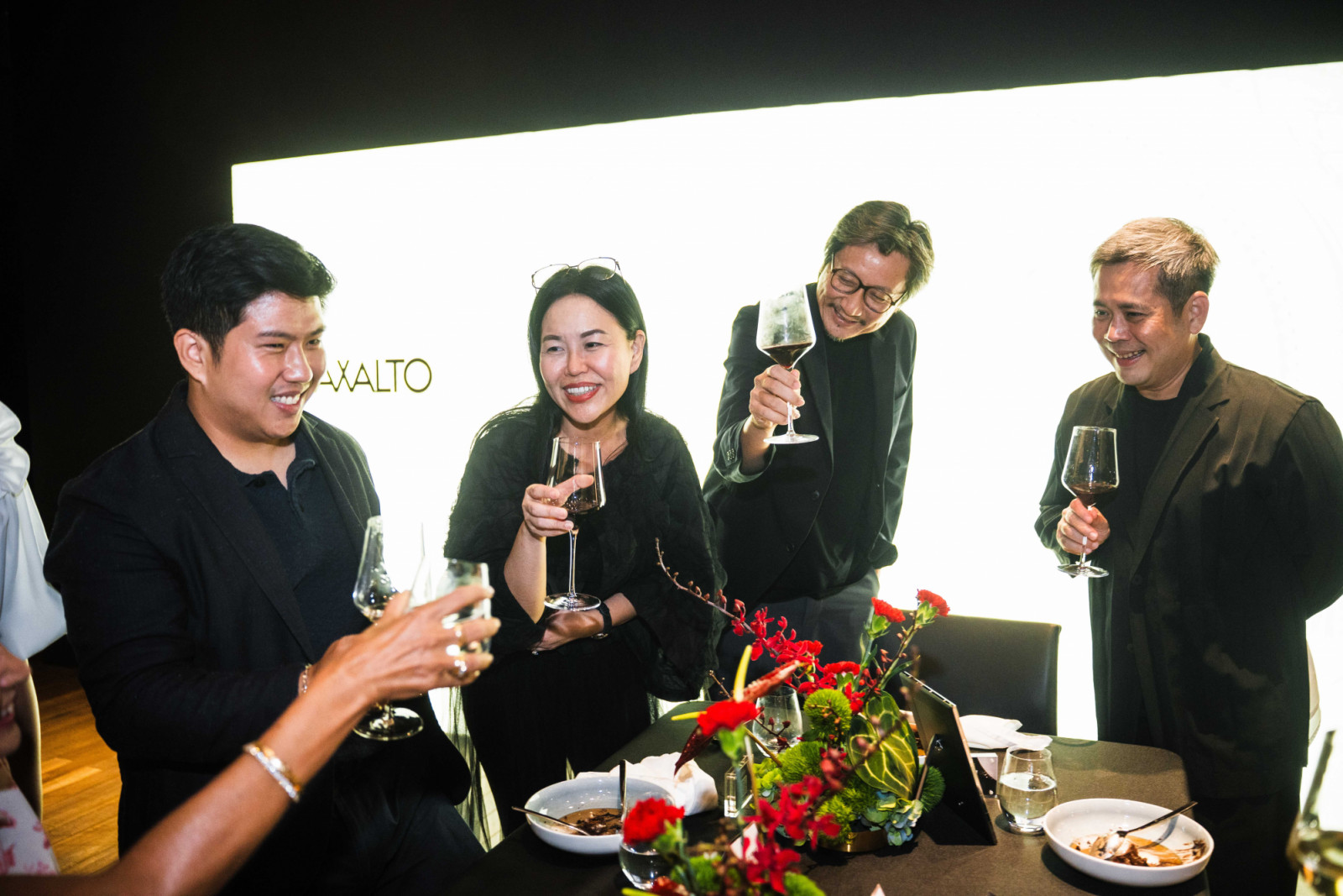 Zacchaeus Ng, Jazz Chong, Tiah Nan Chyuan and Selwyn Low raise a toast